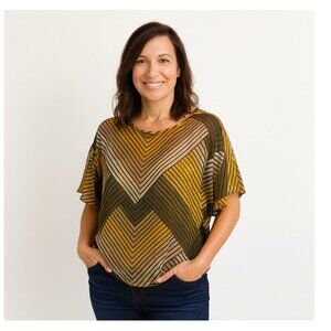 Twin-set Chevron T-Shirt Size Medium EUC